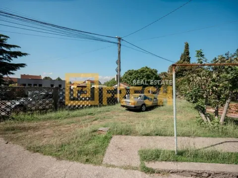 Prodaja, kuća, 220m², Konik, Podgorica - image 2