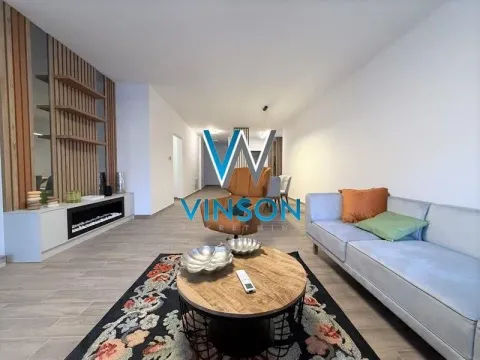 Izdavanje, četvorosoban stan, 170m², Petrovaradin, Novi Sad - image 6