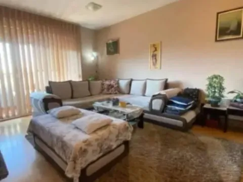 Prodaja, trosoban stan, 92m², Ljubović, Podgorica