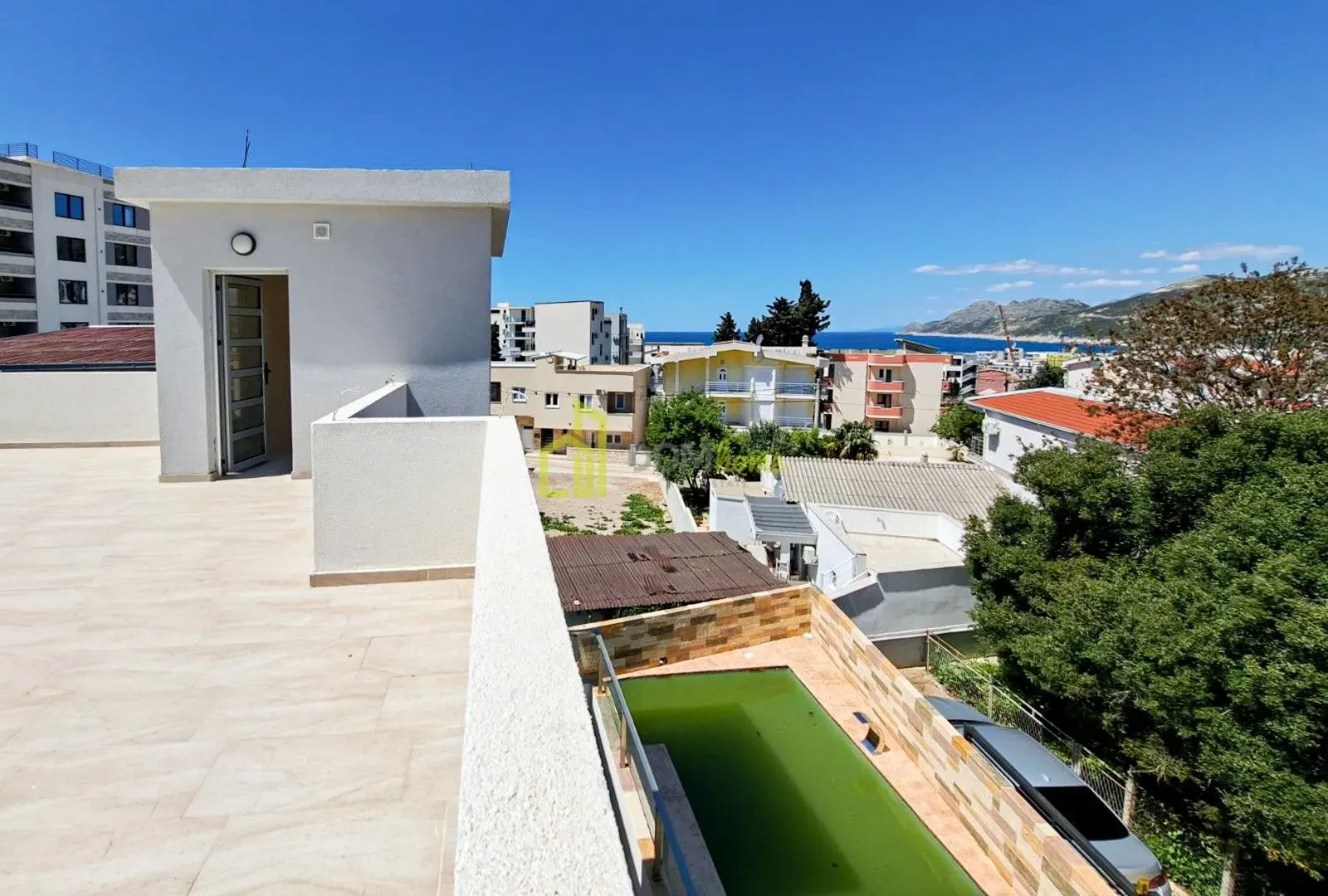Rent, house, 170m², Bar, Crna Gora