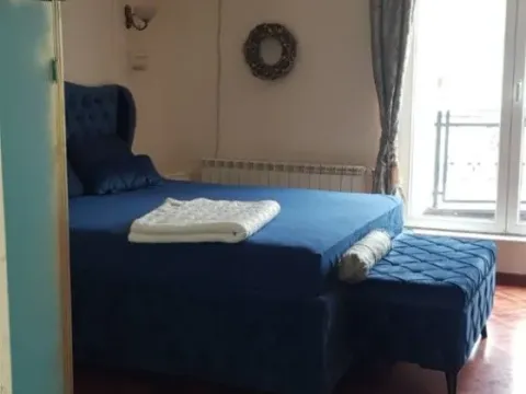 Izdavanje, dvosoban stan, 95m², Kalenić Pijaca, Vračar Sve Podlokacije - image 5