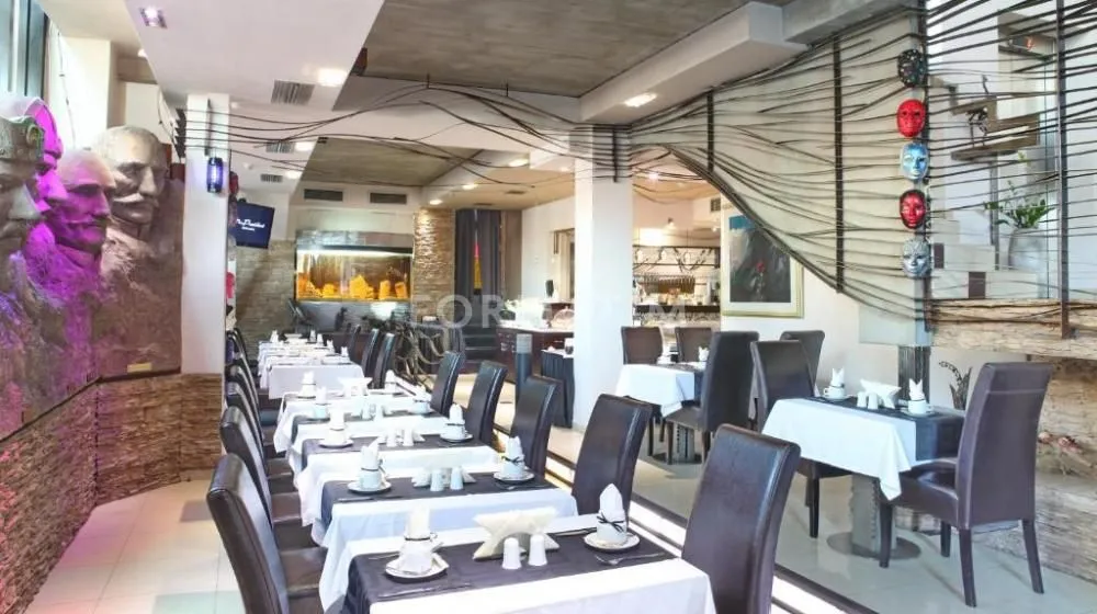 Rent, hospitality venue, 340m², Savski Venac, Beograd