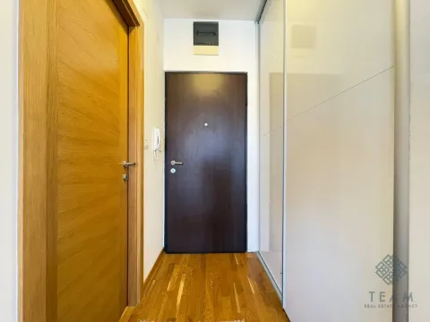 Izdavanje, garsonjera, 27m², City Kvart, Podgorica - image 7