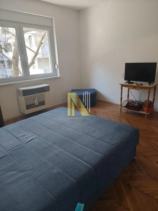 Prodaja, trosoban stan, 71m², Cara Dušana, Novi Sad Sve Podlokacije