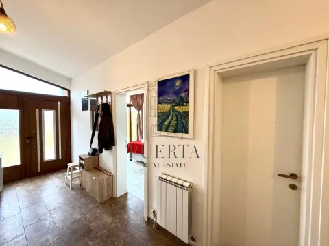 Sale, house, 115m², Grlić, Danilovgrad - image 10