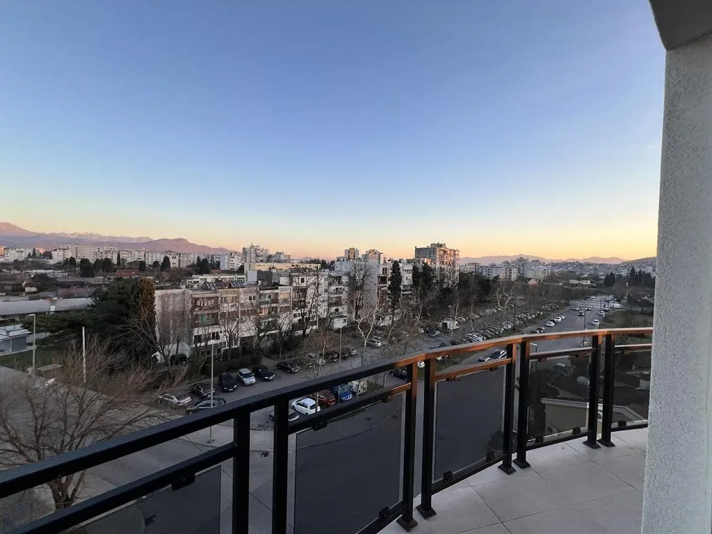 Rent, three bedroom apartment, 105m², Zabjelo, Podgorica