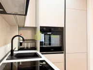 Izdavanje, dvosoban stan, 71m², Bečići, Budva - image 8