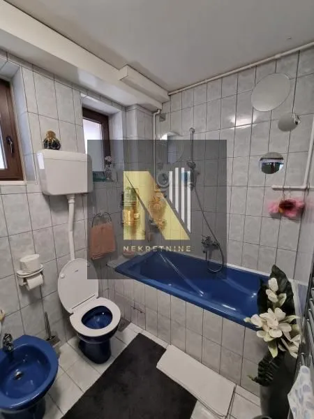 Prodaja, kuća, 112m², Veternik, Novi Sad Sve Podlokacije