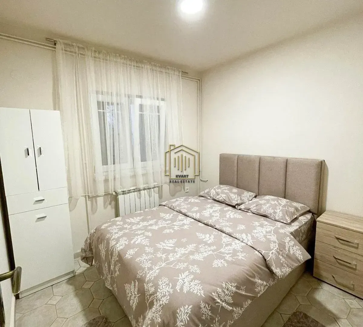 Izdavanje, dvosoban stan, 80m², Zelenika, Podgorica