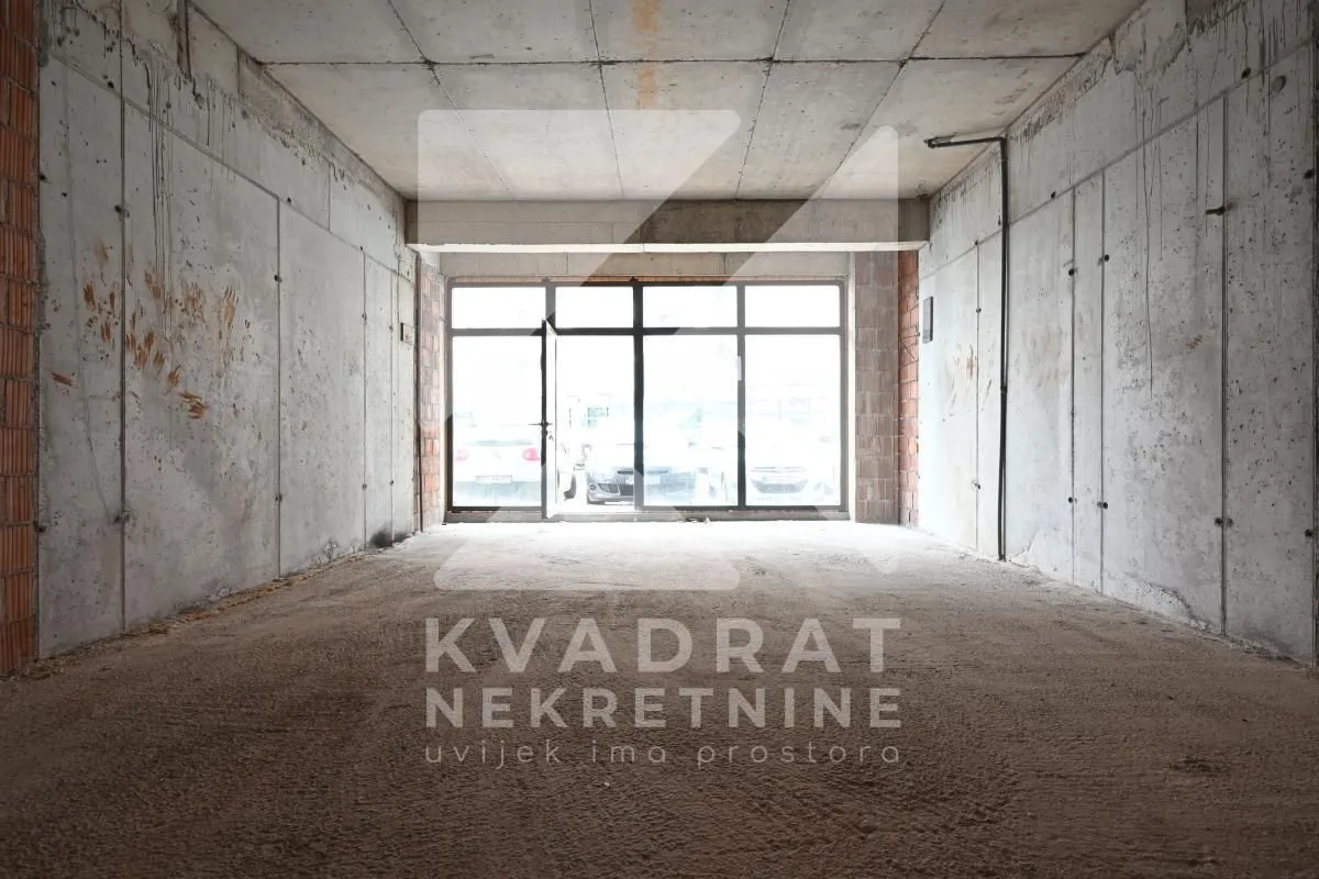 Rent, office space, 100m², Stari Aerodrom, Podgorica