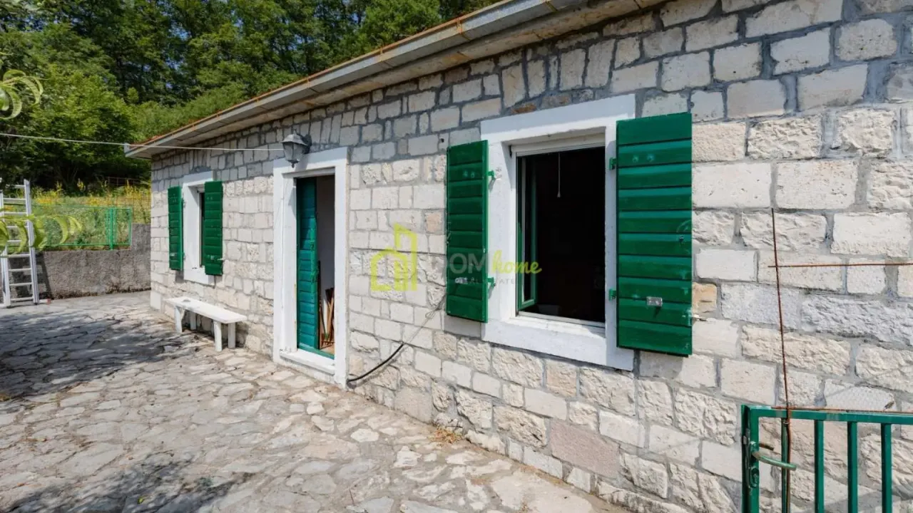 Prodaja, kuća, 100m², Herceg Novi, Crna Gora