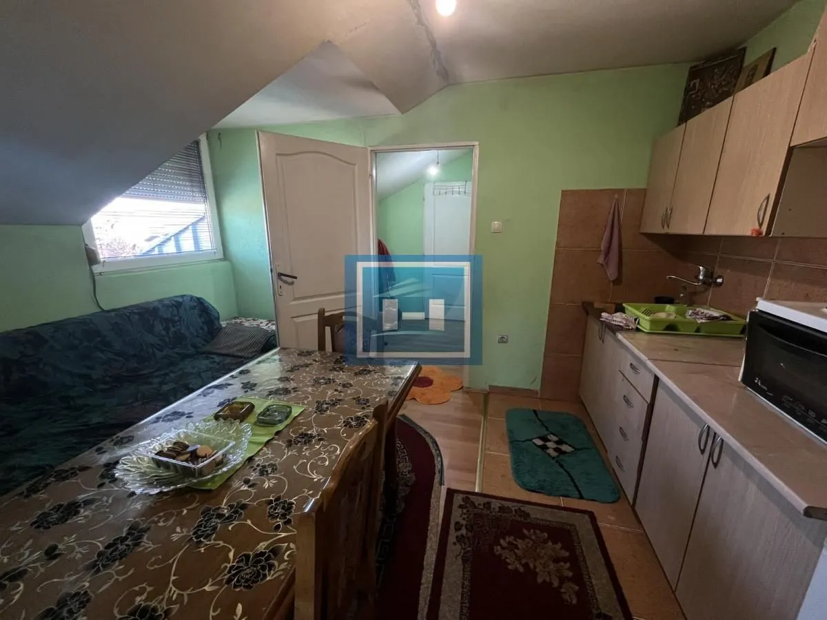 Prodaja, jednosoban stan, 34m², Kajsijar, Jagodina