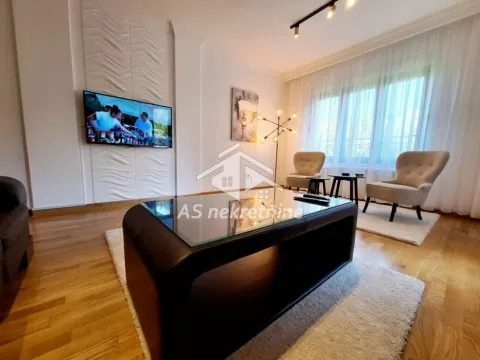 Izdavanje, stan, 67m², Đeram Pijaca, Beograd - image 2