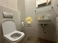 Izdavanje, dvosoban stan, 70m², City Kvart, Podgorica - image 11