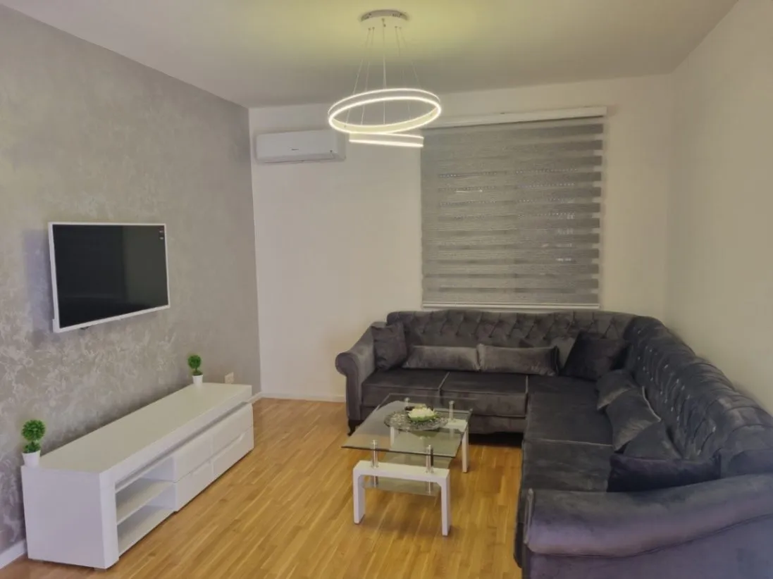 Izdavanje, dvosoban stan, 60m², Zabjelo, Podgorica