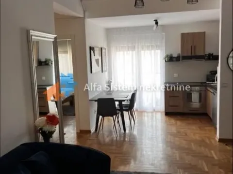 Izdavanje, trosoban stan, 70m², Stari Grad, Beograd - image 5