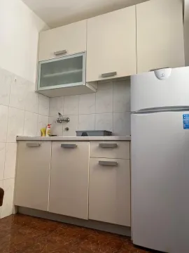 Rent, one bedroom apartment, 42m², Bečići, Budva - image 3