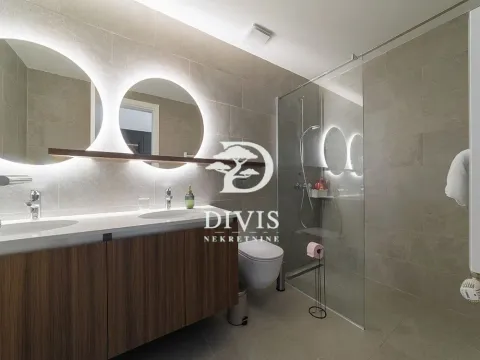 Sale, four bedroom apartment, 114m², Beograd Na Vodi, Beograd - image 9