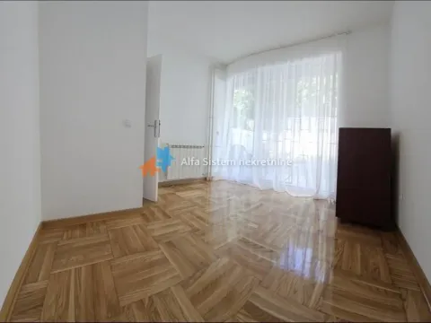 Izdavanje, trosoban stan, 76m², Vračar Sve Podlokacije, Beograd - image 5