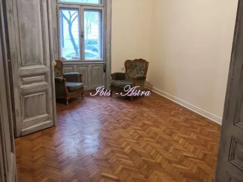 Izdavanje, poslovni prostor, 120m², Stari Grad, Beograd - image 9