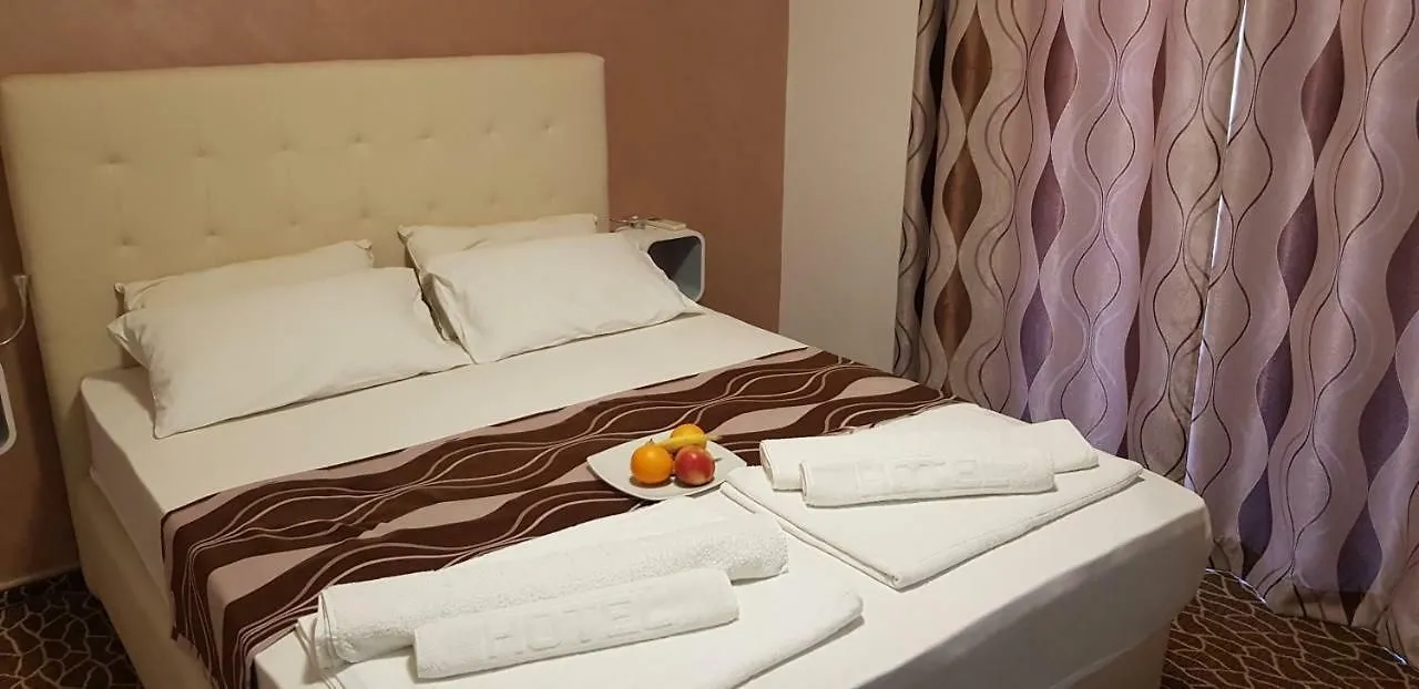Prodaja, ugostiteljski objekat, 1200m², Ulcinj, Crna Gora