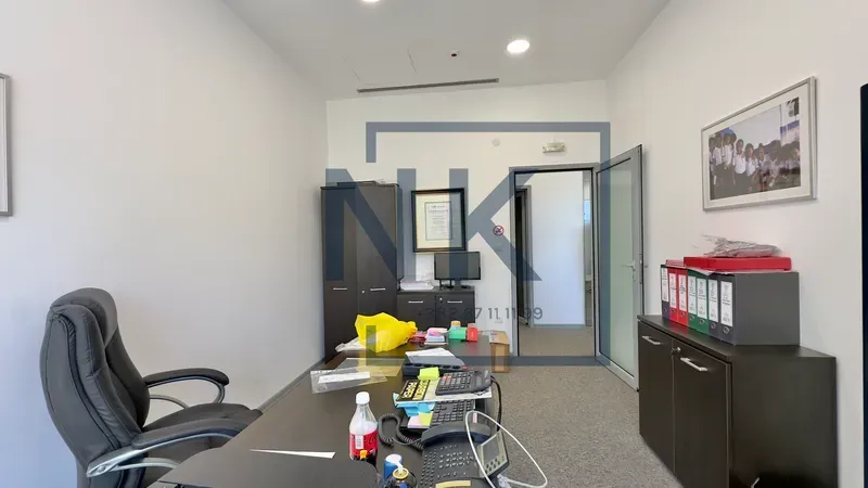 Rent, office space, 106m², Centar, Podgorica