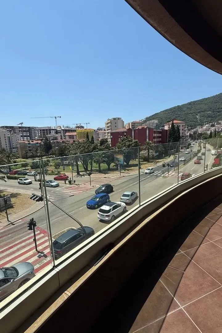 Prodaja, jednosoban stan, 38m², Centar, Budva