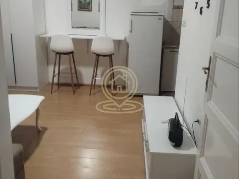 Izdavanje, jednosoban stan, 33m², Centar, Novi Sad - image 3