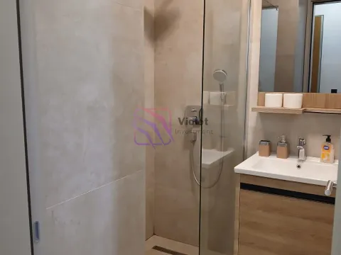 Sale, studio apartment, 27m², Bečići, Budva - image 9