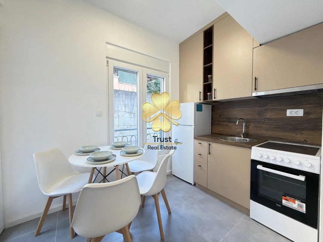Izdavanje, garsonjera, 40m², Momišići, Podgorica