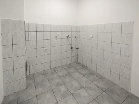 Izdavanje, dvosoban stan, 62m², Stari Aerodrom, Podgorica - image 4