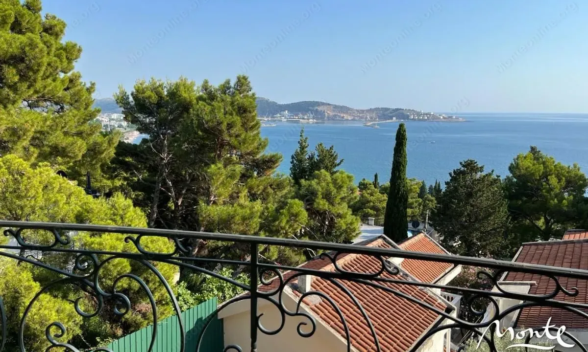 Prodaja, kuća, 200m², Bar, Crna Gora