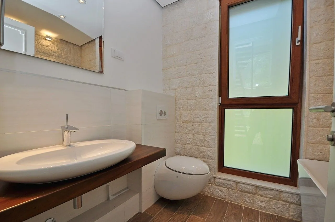 Sale, house, 258m², Reževići, Budva