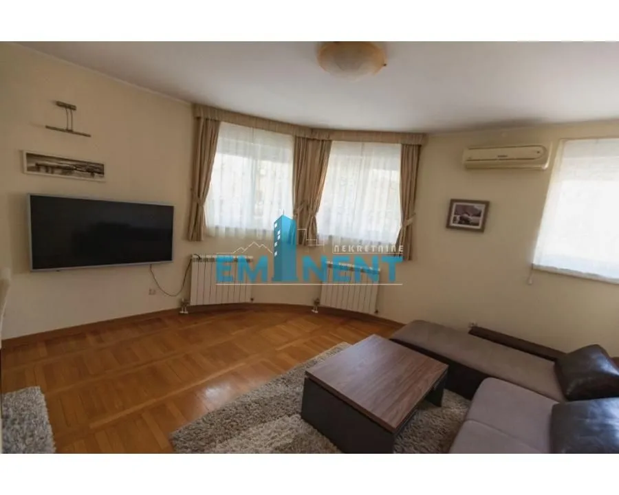 Rent, two bedroom apartment, 47m², Čubura, Beograd