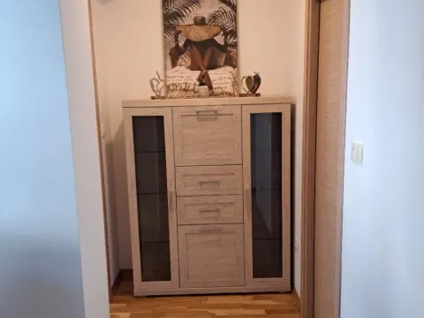 Izdavanje, jednosoban stan, 58m², Lazi, Budva - image 6