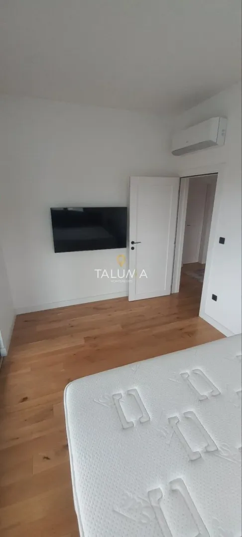 Izdavanje, stan, 180m², Gornja Gorica, Podgorica
