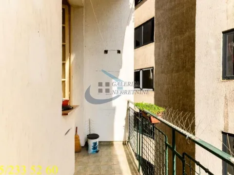 Prodaja, trosoban stan, 85m², Slavija, Vračar Sve Podlokacije - image 21