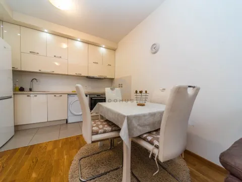 Rent, one bedroom apartment, 45m², Stari Aerodrom, Podgorica - image 4