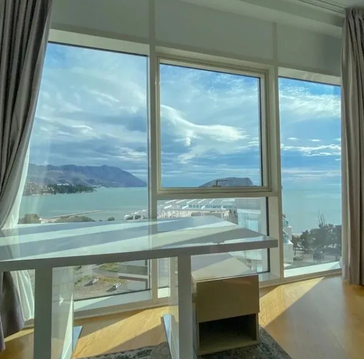 Prodaja, dvosoban stan, 77m², Centar, Budva