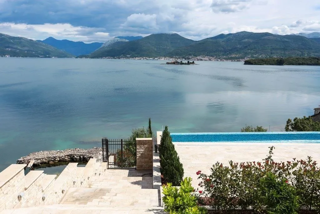 Prodaja, kuća, 600m², Tivat, Crna Gora