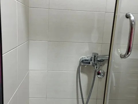 Izdavanje, garsonjera, 30m², City Kvart, Podgorica - image 10