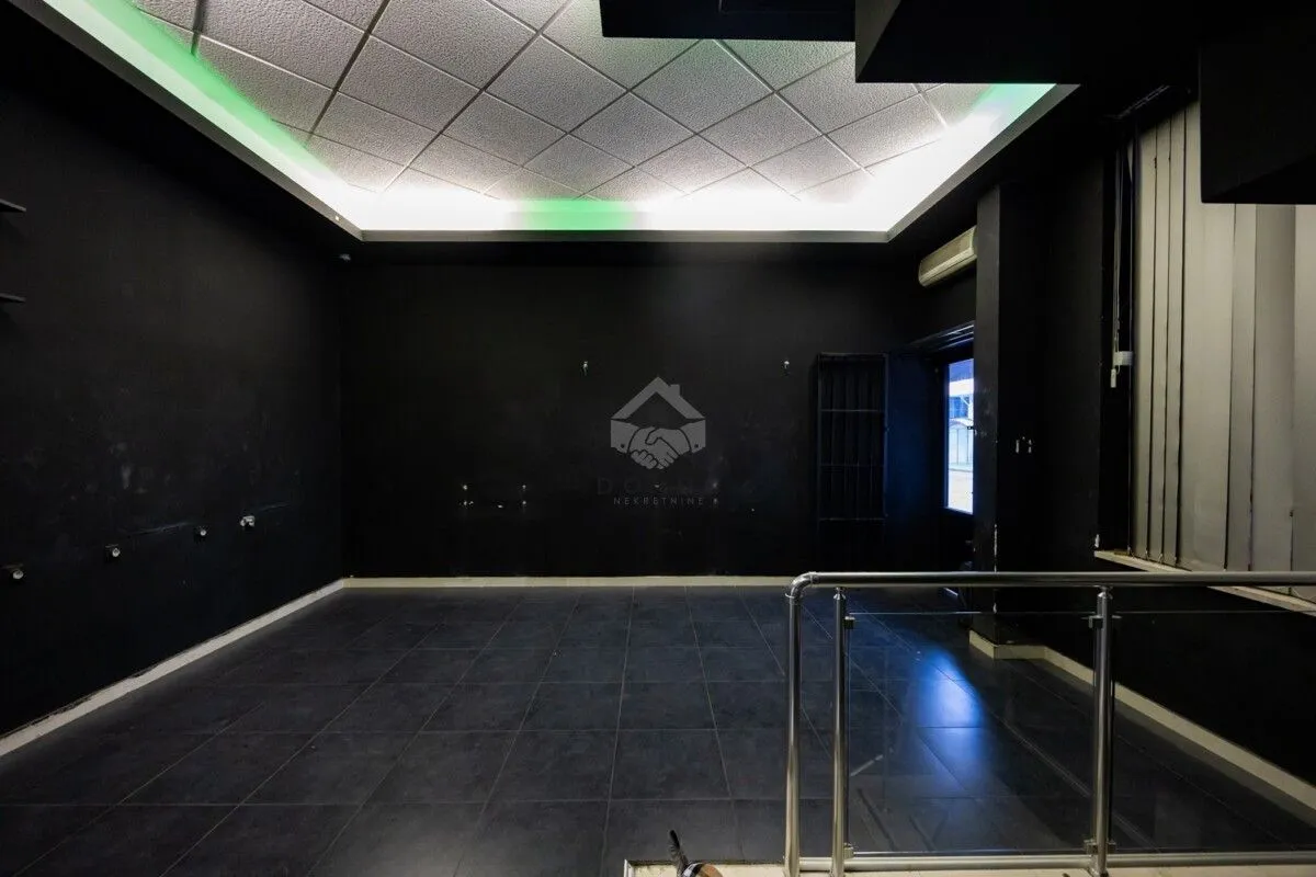 Izdavanje, poslovni prostor, 150m², Preko Morače, Podgorica