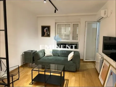 Stan in Zemun Gornji Grad