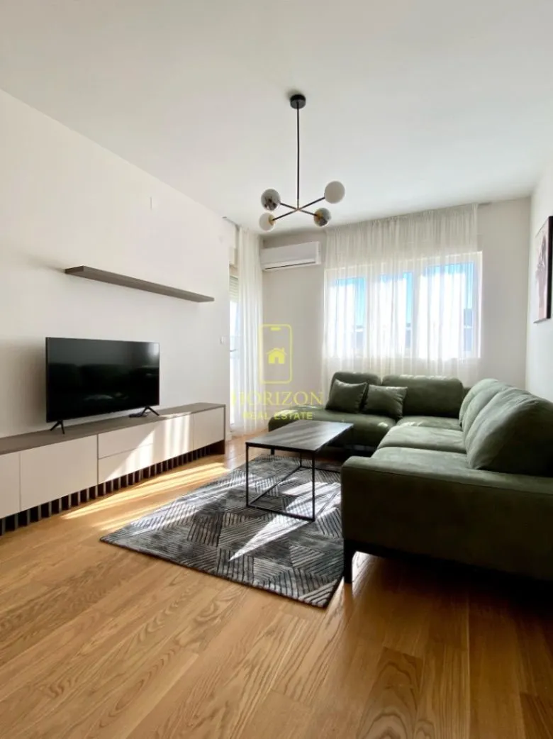 Rent, one bedroom apartment, 47m², Central Point, Podgorica