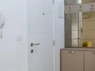 Rent, one bedroom apartment, 30m², Budva, Crna Gora - image 11