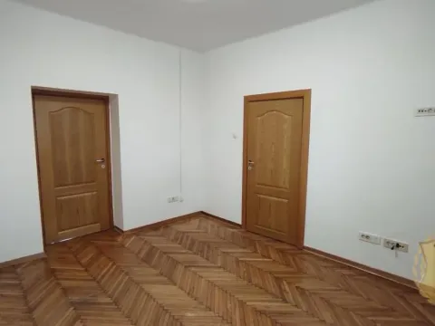Izdavanje, trosoban stan, 70m², Zemun Sve Podlokacije, Beograd - image 6