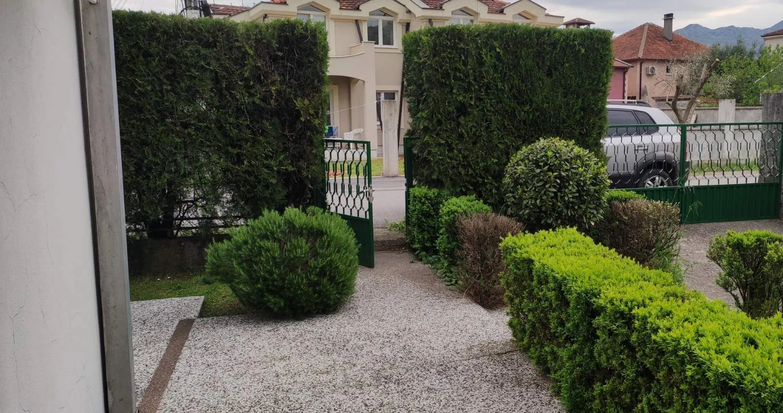 Rent, house, 200m², Zagorič, Podgorica