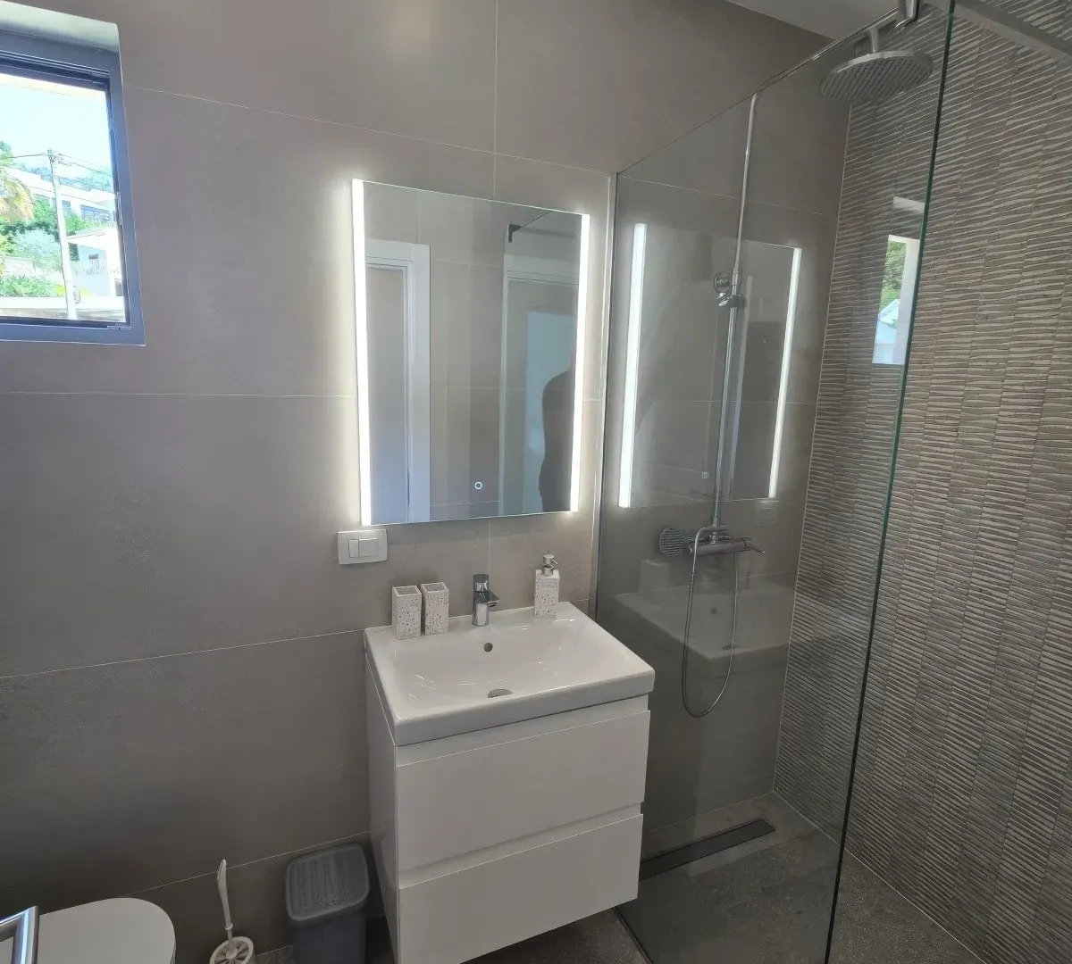 Prodaja, dvosoban stan, 76m², Kava, Tivat
