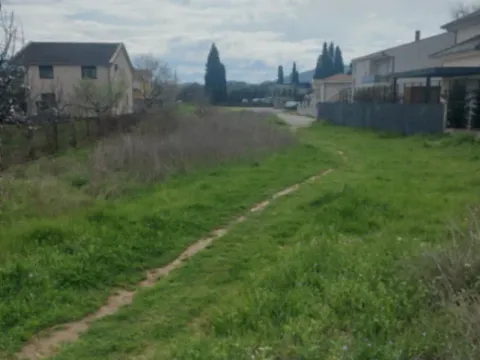 Sale, land lot, 932m², Gornja Gorica, Podgorica - image 2