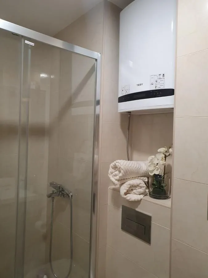 Prodaja, dvosoban stan, 64m², Budva, Crna Gora